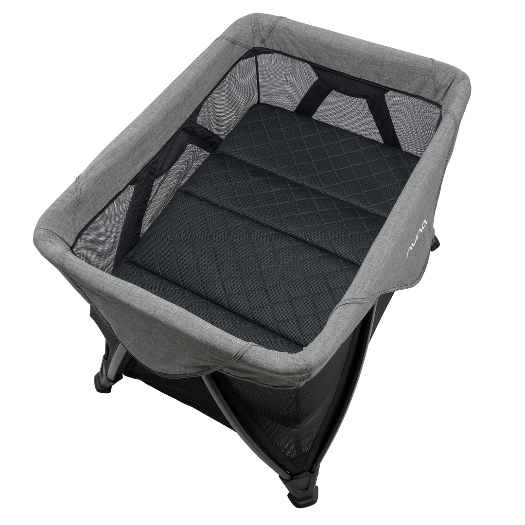 Nuna - Sena Aire Playard, Charcoal