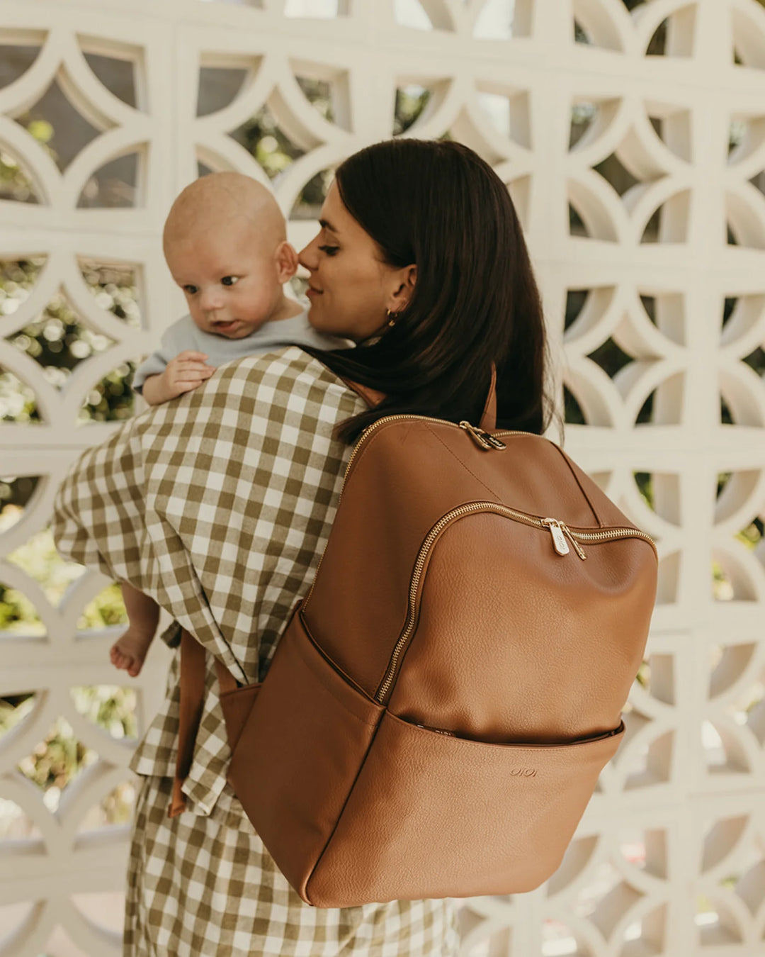 OiOi - Sac à Dos à Couches Multitâche en Cuir Végétalien, Marron