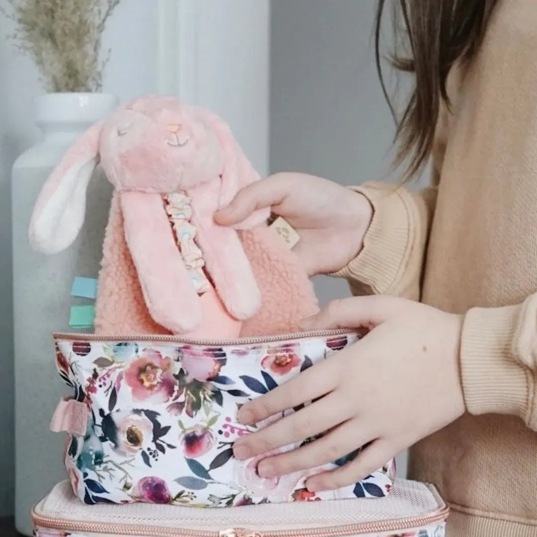 Itzy Ritzy - Peluche Apaisante avec Jouet de Dentition, Ana le Lapin