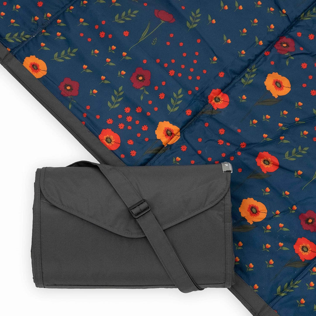 Outdoor Blanket 5 X 7', Midnight Poppy