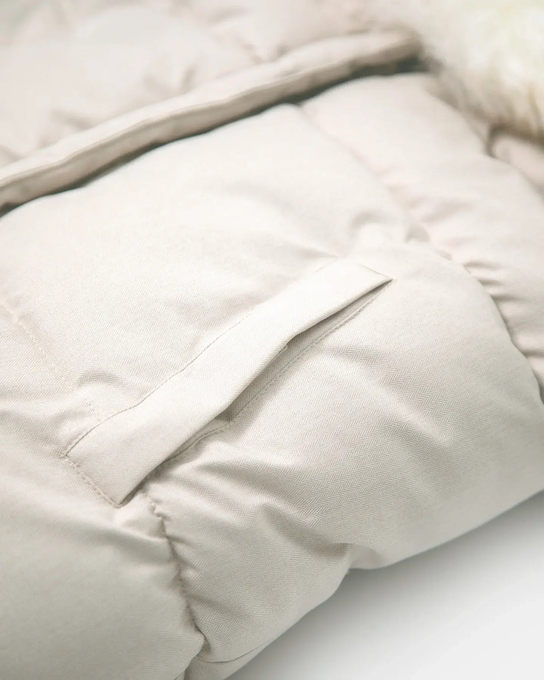 7AM - Blanket 212 Evolution Footmuff, Tundra Beige White