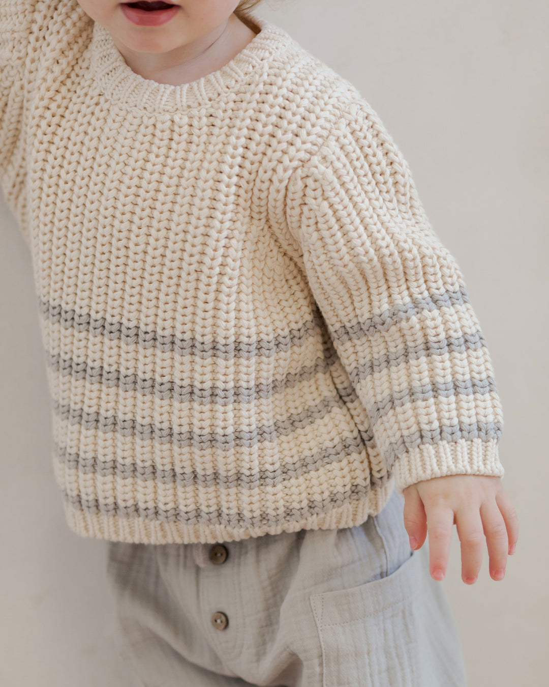 Quincy Mae - Rex Knitted Sweater, Fog Stripe