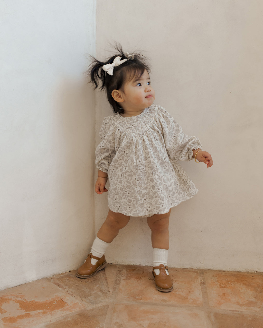 Quincy Mae - V Smocked Dress, Winter Floral