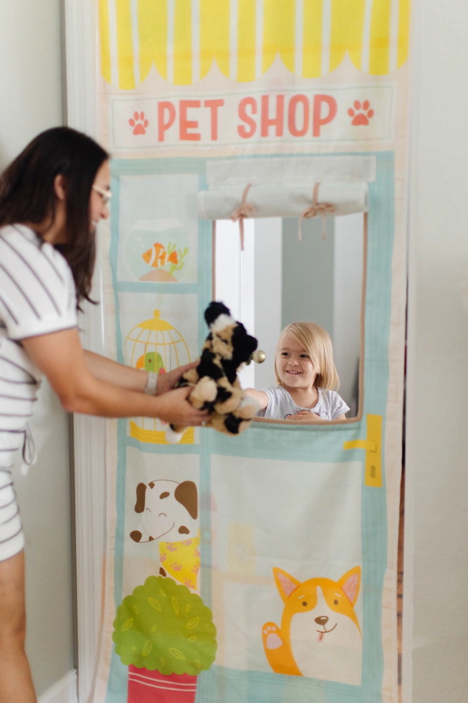 Vitrine de Magasin à Suspendre, Animalerie