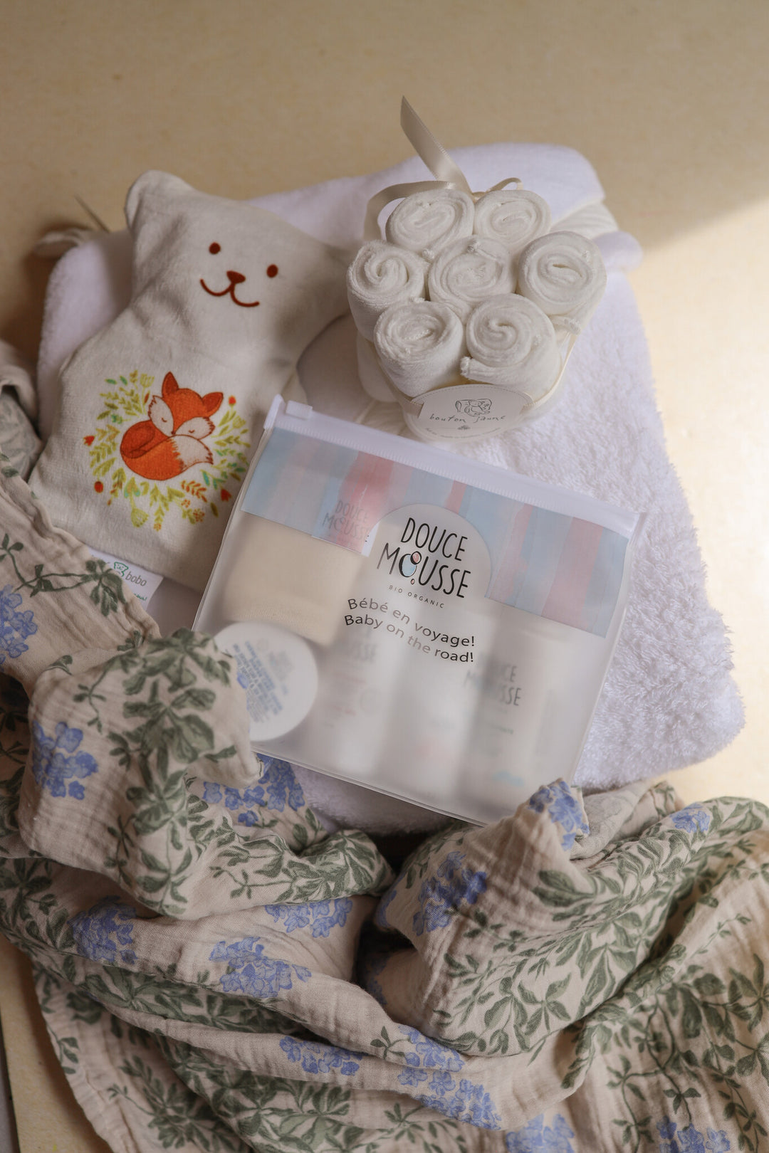 Douce Mousse - Trousse Bébé en Voyage Biologique