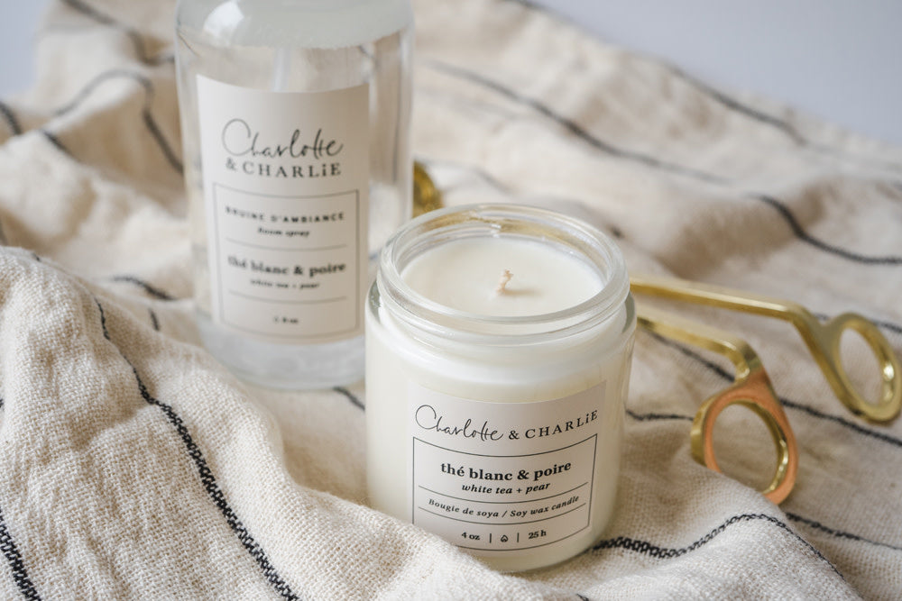 C&C - 8oz Candle Cotton Wick, White Tea and Pear