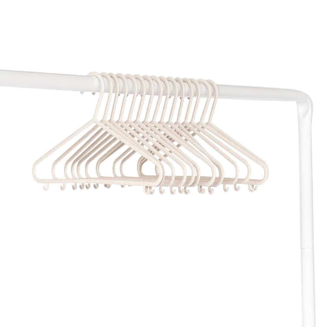 3 Sprouts - Pack of 15 Wheat Straw Kid's Hangers, Cream