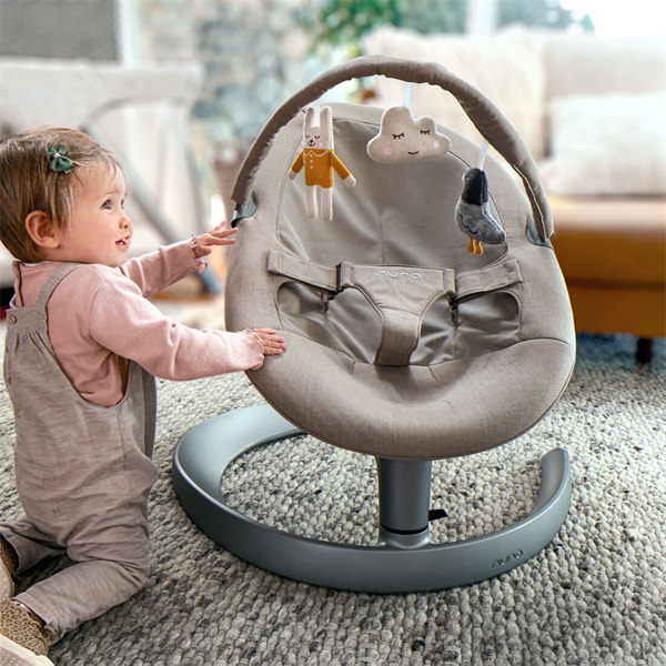 Nuna - Leaf Grow Baby Seat with Toy Bar, Charcoal