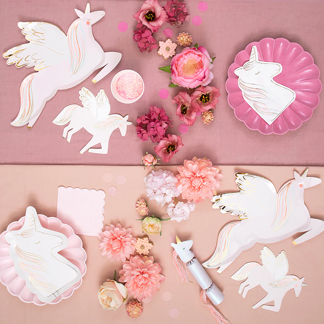 Paquet de 8 Assiettes en Papier, Licorne Magique