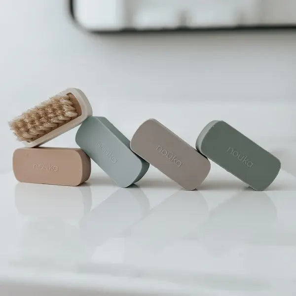 Brosse à Ongles pour Bébé, Floraison