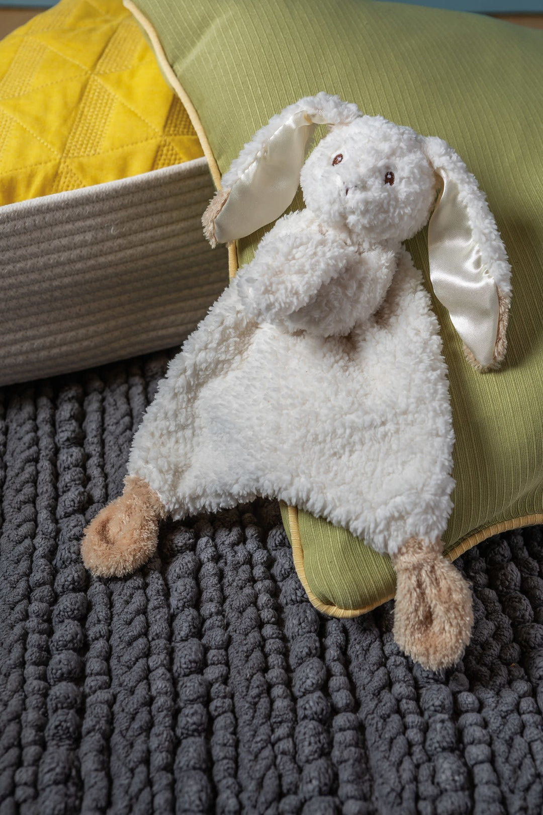 Toutou-Doudou, Lapin Avoine