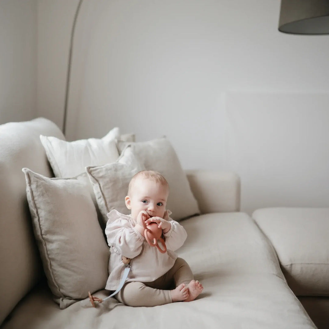 Pack Of 2 Linen Pacifier Clip, Powder Blue And Deep Sea